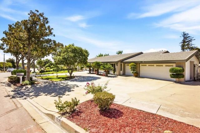 1931 N Redding Way, Upland, CA 91784
