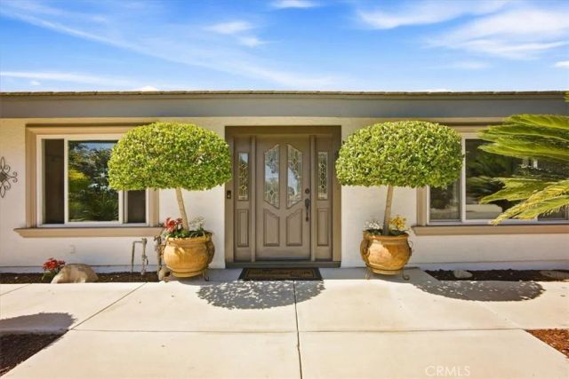 1931 N Redding Way, Upland, CA 91784