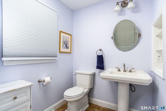 10 Stillmeadow Circle 10, Monroe, CT 06468