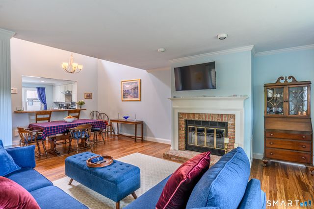 10 Stillmeadow Circle 10, Monroe, CT 06468