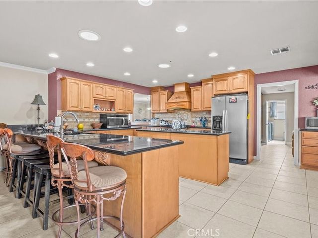 12848 Autumn Leaves, Victorville, CA 92395