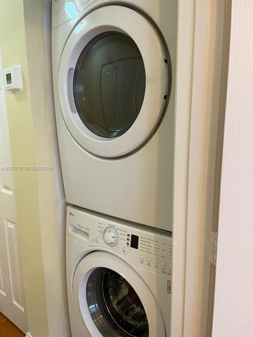 81 SW 3rd St 81, Pompano Beach, FL 33060