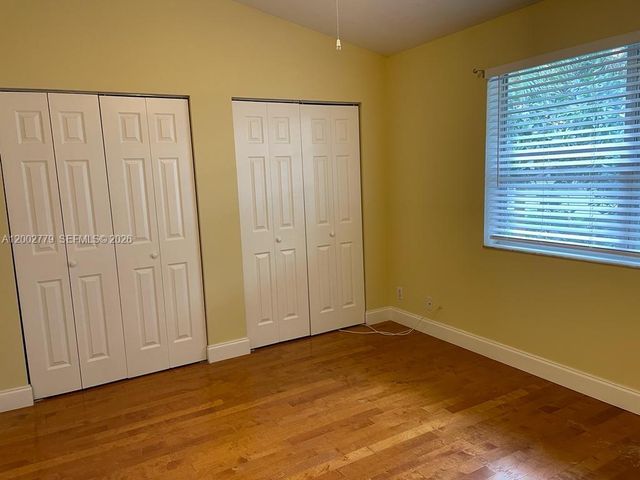 81 SW 3rd St 81, Pompano Beach, FL 33060