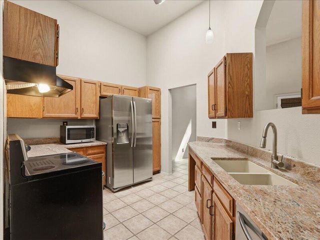 5400 Luttrell Court NE, Albuquerque, NM 87111