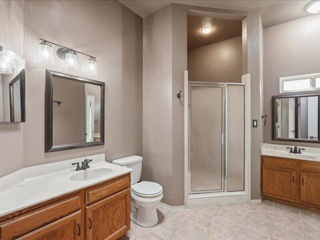 5400 Luttrell Court NE, Albuquerque, NM 87111