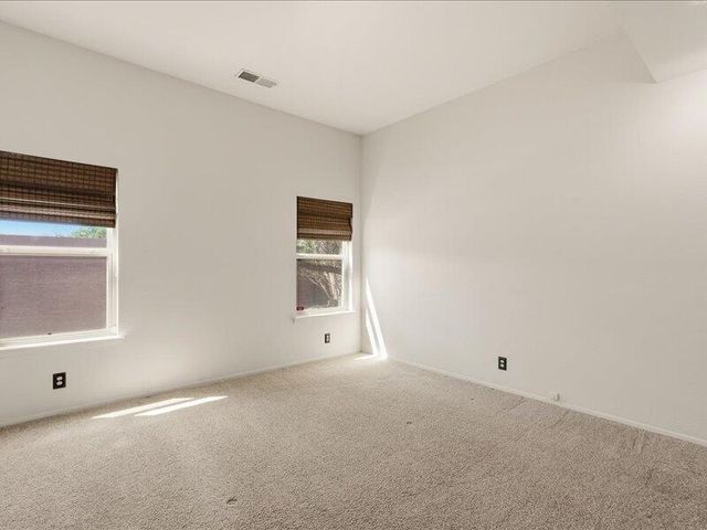 5400 Luttrell Court NE, Albuquerque, NM 87111