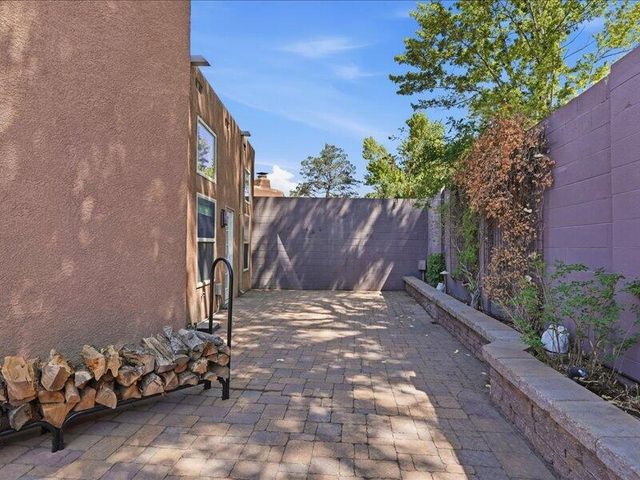5400 Luttrell Court NE, Albuquerque, NM 87111