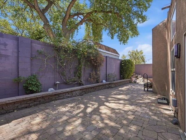 5400 Luttrell Court NE, Albuquerque, NM 87111