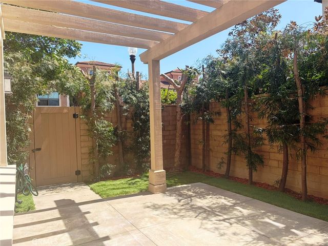 209 Rodeo, Irvine, CA 92602