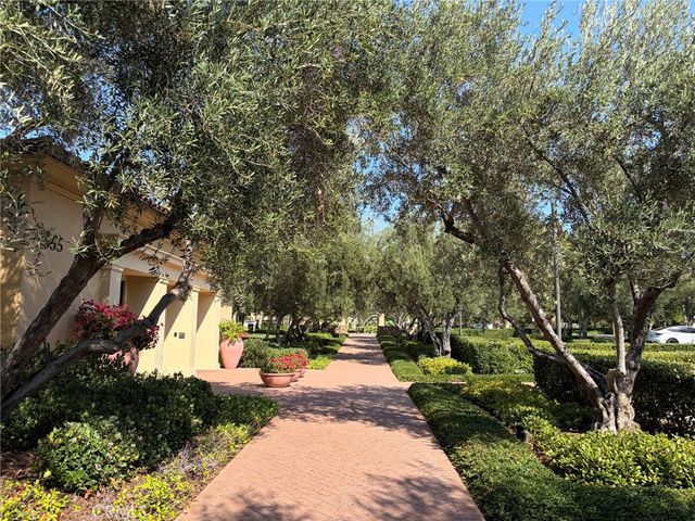 209 Rodeo, Irvine, CA 92602