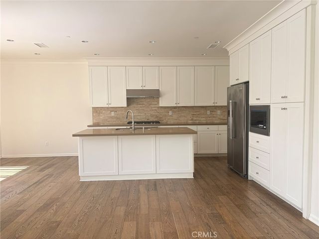 209 Rodeo, Irvine, CA 92602