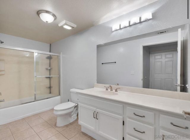 7647 Mission Gorge Rd Unit 3 3, San Diego, CA 92120