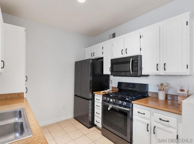 7647 Mission Gorge Rd Unit 3 3, San Diego, CA 92120