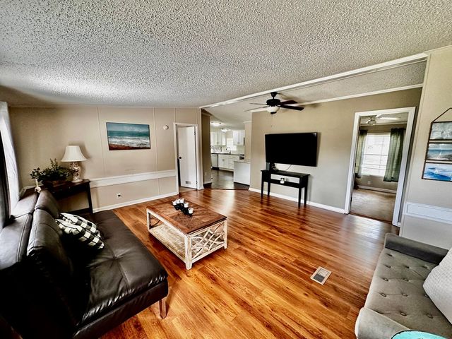 406 Bonanza Drive, Phenix City, AL 36869