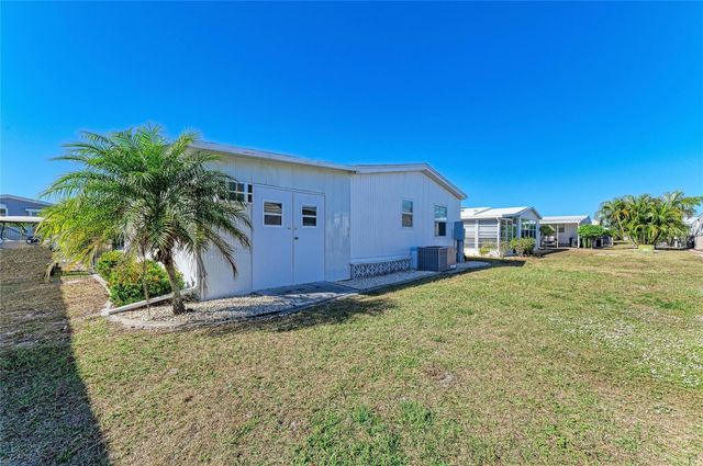 8 S BUENA VISTA AVENUE, Englewood, FL 34223