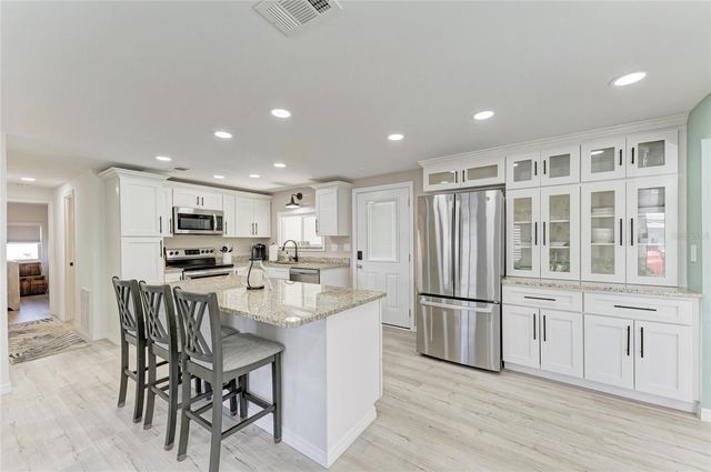 8 S BUENA VISTA AVENUE, Englewood, FL 34223