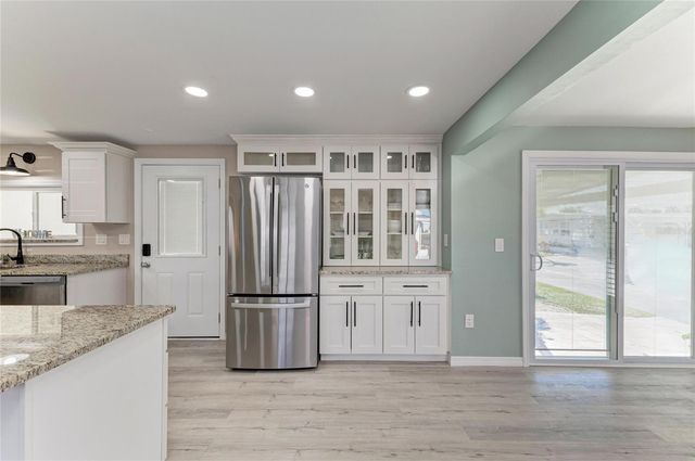 8 S BUENA VISTA AVENUE, Englewood, FL 34223