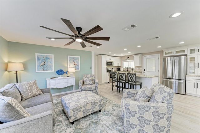 8 S BUENA VISTA AVENUE, Englewood, FL 34223