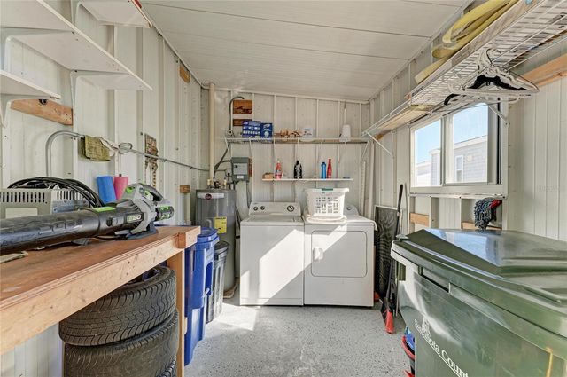 8 S BUENA VISTA AVENUE, Englewood, FL 34223