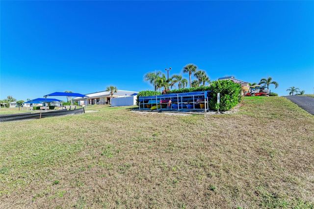 8 S BUENA VISTA AVENUE, Englewood, FL 34223