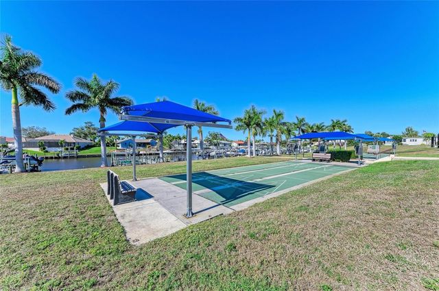 8 S BUENA VISTA AVENUE, Englewood, FL 34223