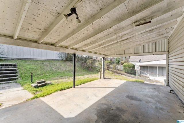 1529 30TH STREET, Birmingham, AL 35218