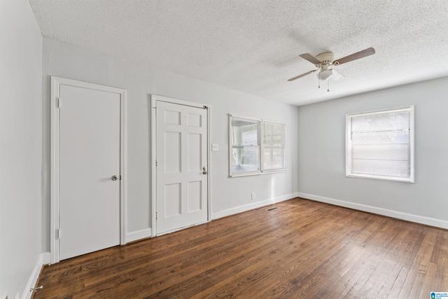 1529 30TH STREET, Birmingham, AL 35218