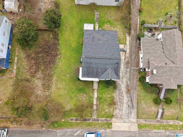 1529 30TH STREET, Birmingham, AL 35218