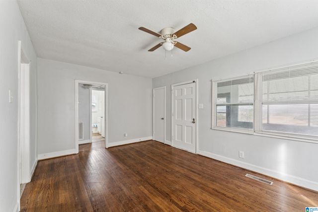 1529 30TH STREET, Birmingham, AL 35218