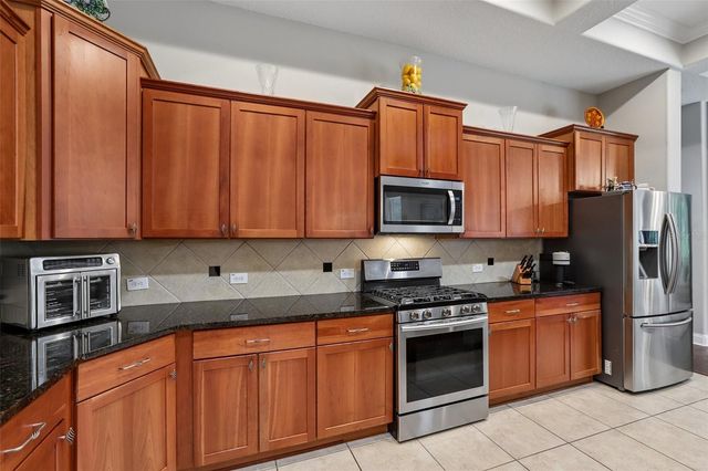 20639 LONGLEAF PINE AVENUE, Tampa, FL 33647