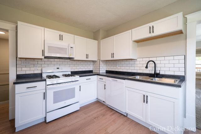 2017 7th Street, Muskegon Heights City, MI 49444
