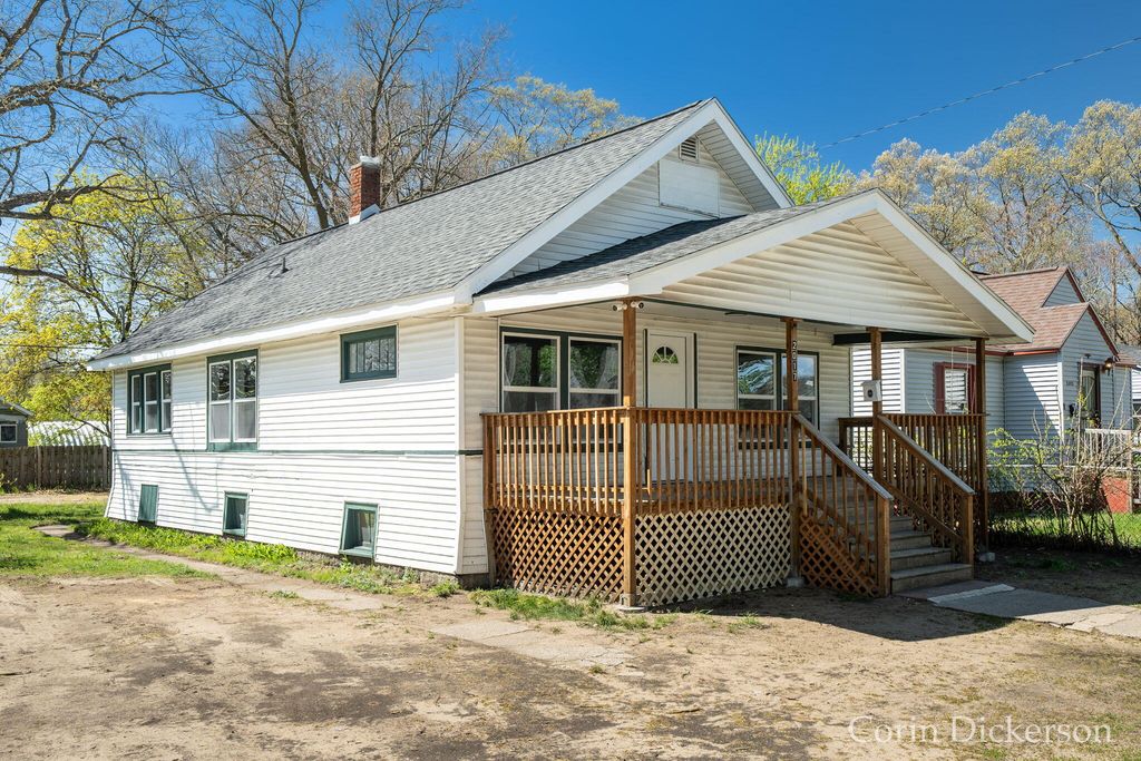 2017 7th Street, Muskegon Heights City, MI 49444