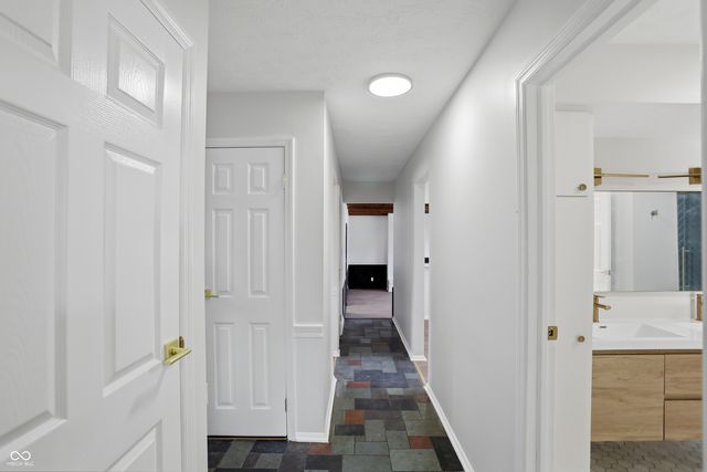 5441 N Kenmore Road, Indianapolis, IN 46226