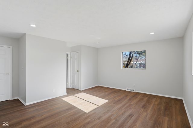 5441 N Kenmore Road, Indianapolis, IN 46226