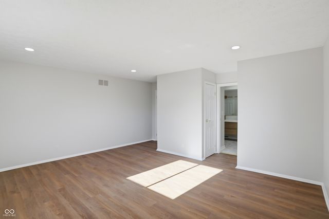 5441 N Kenmore Road, Indianapolis, IN 46226