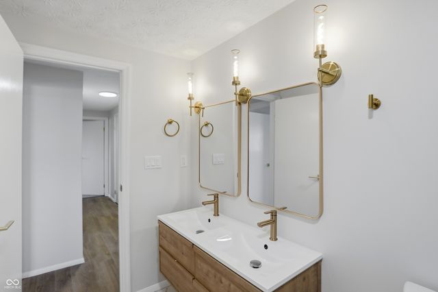 5441 N Kenmore Road, Indianapolis, IN 46226