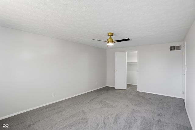 5441 N Kenmore Road, Indianapolis, IN 46226