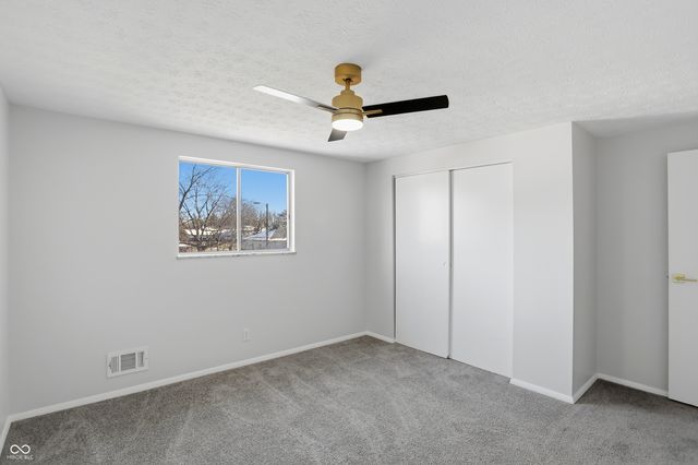 5441 N Kenmore Road, Indianapolis, IN 46226