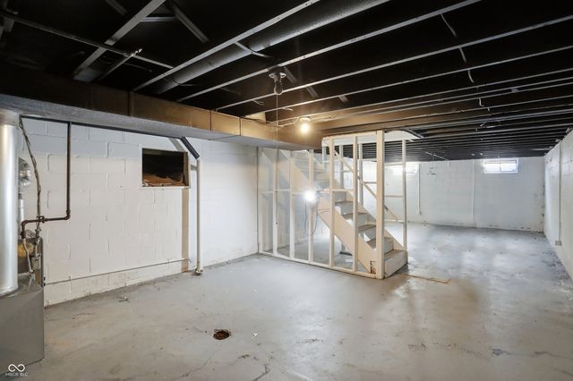 5441 N Kenmore Road, Indianapolis, IN 46226