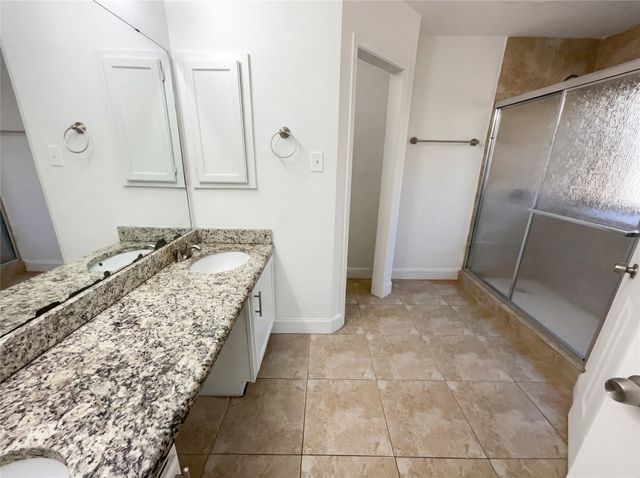 8321 Cloverglen Lane, Fort Worth, TX 76123