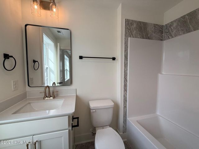 104 Lexington Lane, Southern Pines, NC 28387