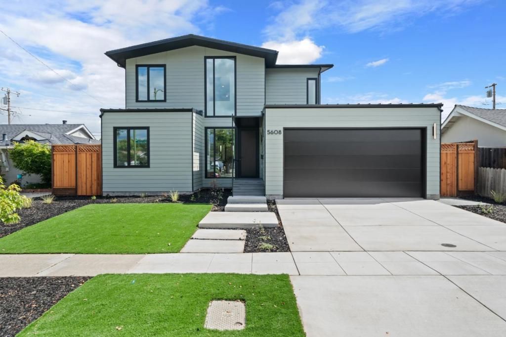 Image 2 of property listing at 5608 Harvard Drive, San Jose, CA 95118