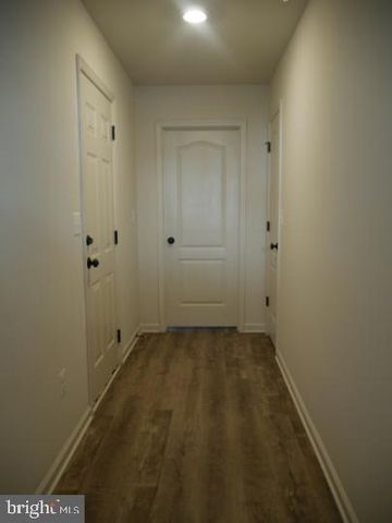 2517 DRAKE LN, Fredericksburg, VA 22408