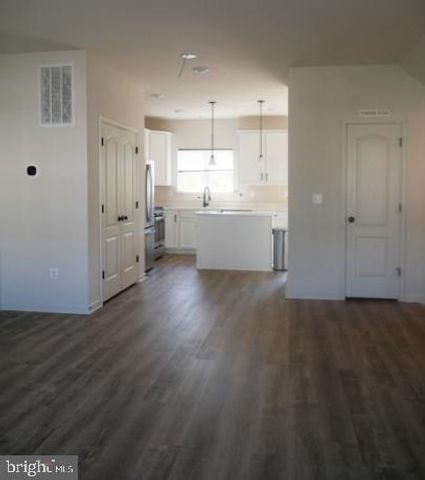 2517 DRAKE LN, Fredericksburg, VA 22408