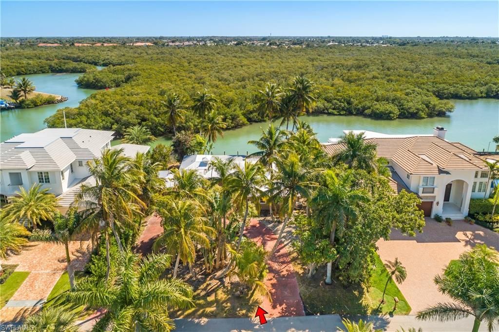 2195 Sheepshead DR, NAPLES, FL 34102 — photo 4