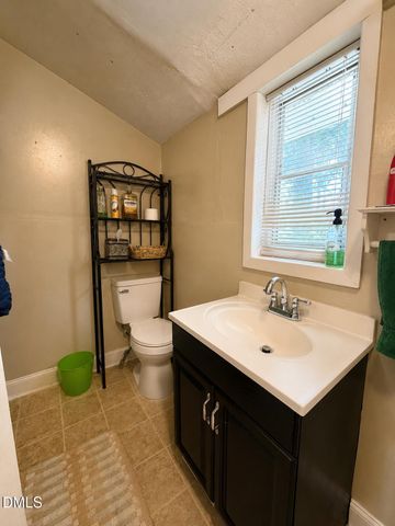 513 Madison Avenue, Cary, NC 27513
