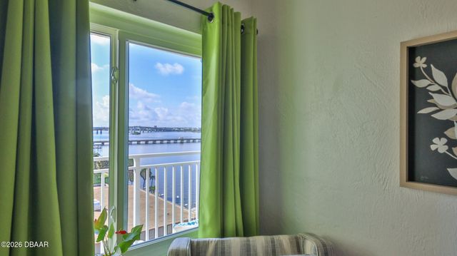 145 N Halifax Ave Apt 705, Daytona Beach, FL 32118