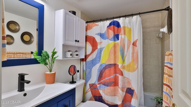 145 N Halifax Ave Apt 705, Daytona Beach, FL 32118