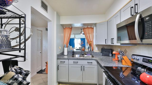 145 N Halifax Ave Apt 705, Daytona Beach, FL 32118