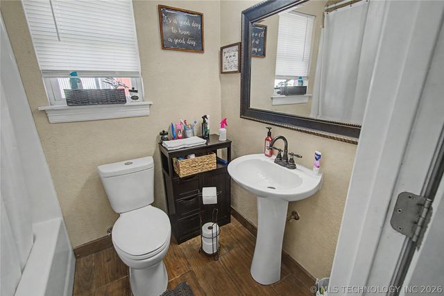 1921 S 64th Street W, Muskogee, OK 74401